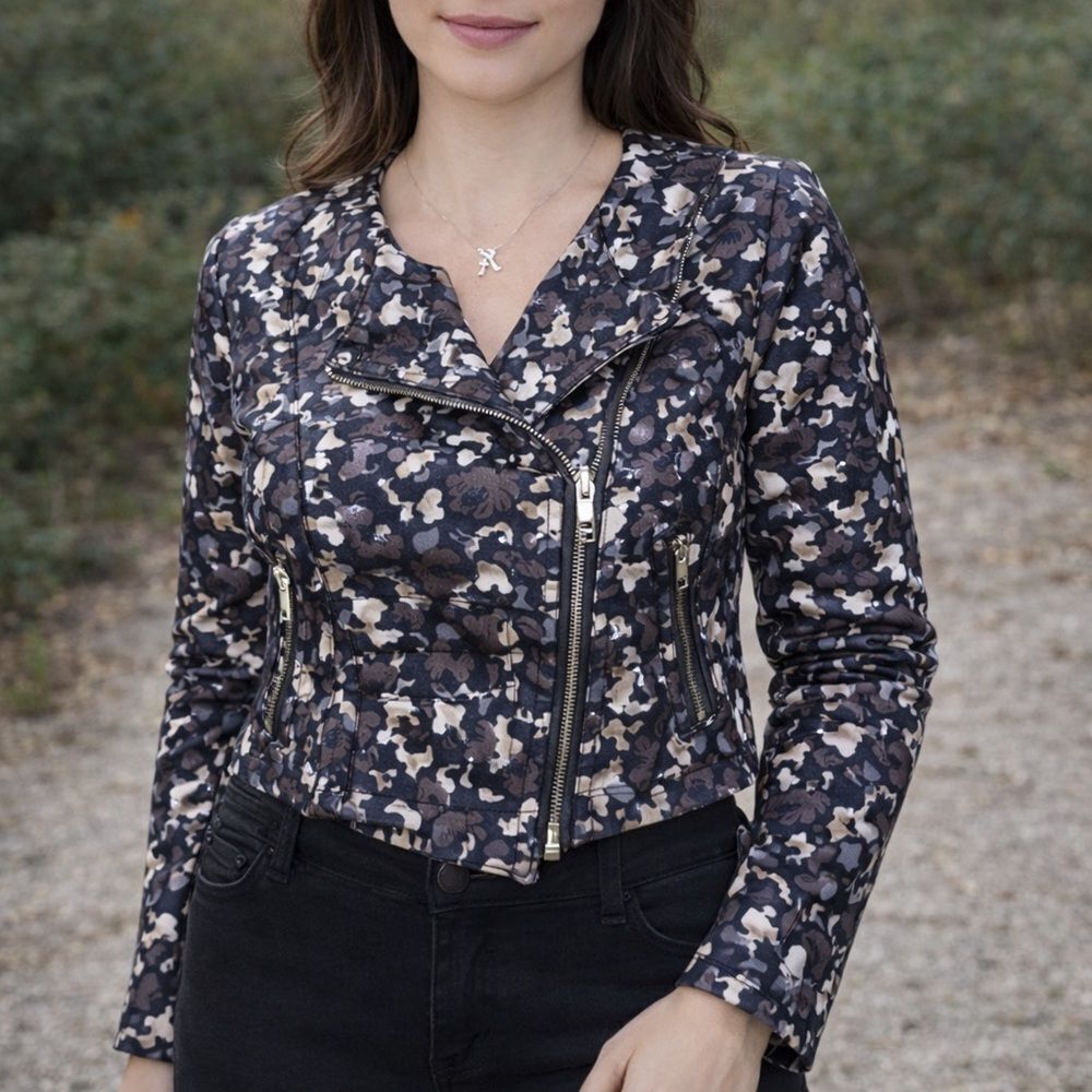 Aritzia Talula Brown Black Biker Jacket Cropped Floral Print